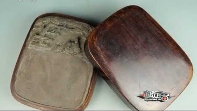 端時(shí)隨行人物硯