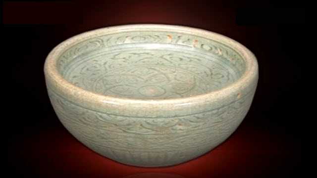 ���T����