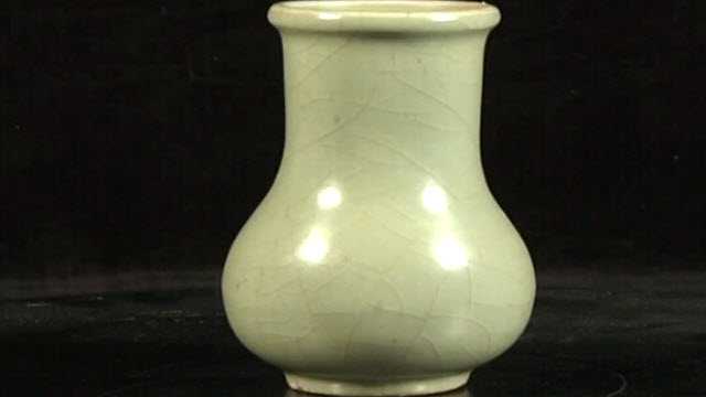 龍泉窯青釉花瓶