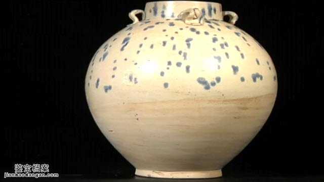 藍(lán)色花釉四系罐