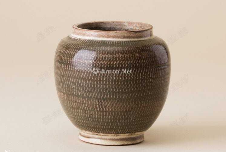 北宋到金代黑釉飛白紋罐